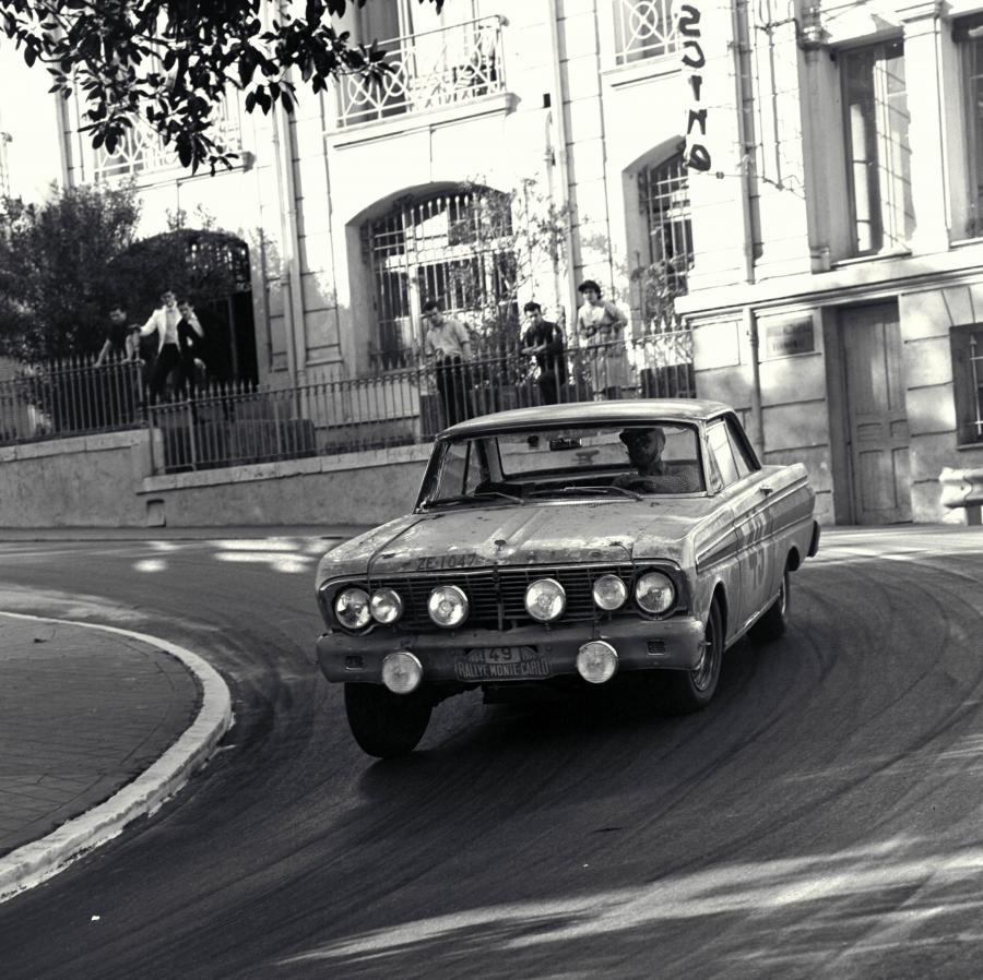  Ford Falcon 1964 года  (фото 7 из 24)